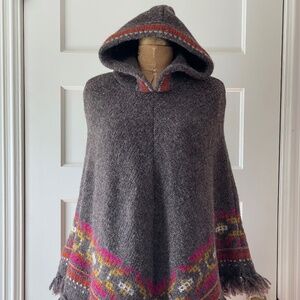 Sherpa Adventure Wool Poncho Sweater Hooded Lambswool Women One Size